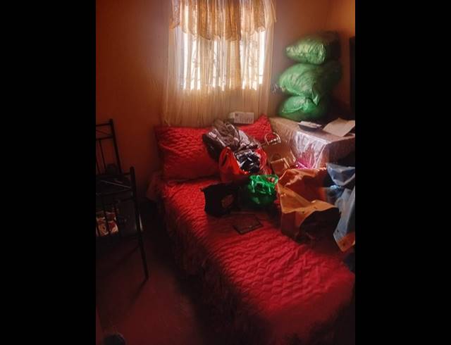 2 BEDROOM HOUSE FOR SALE IN TSAKANE